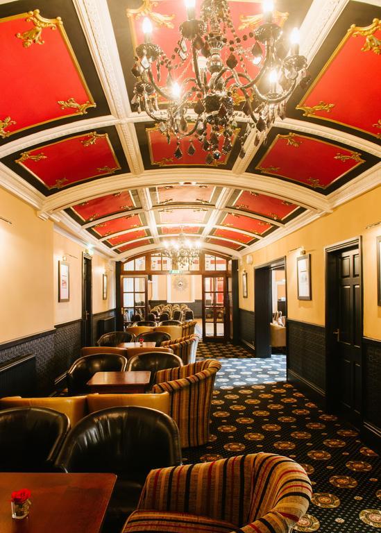 Park House 3* Blackpool